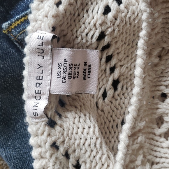 Crochet Crop Sweater - Picture 5 of 6